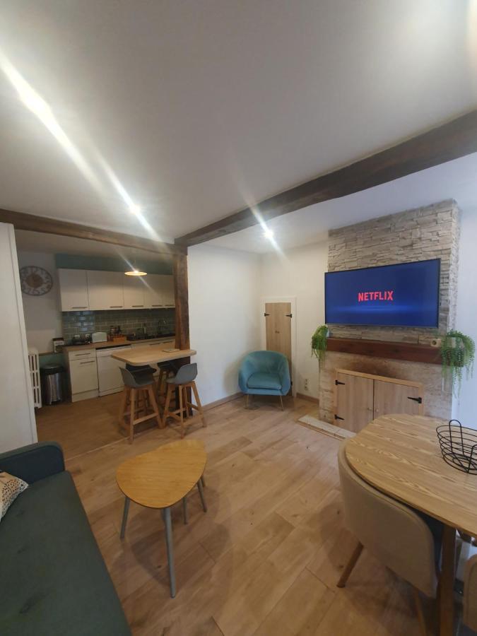 Maison De Rue: Ош Экстерьер фото
